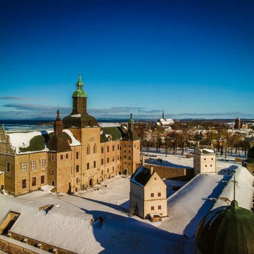 En by i sne, forhåbentlig :)